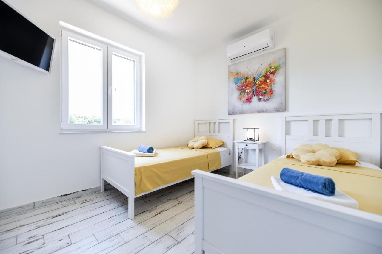 Villa Padelin Sukošan Kültér fotó